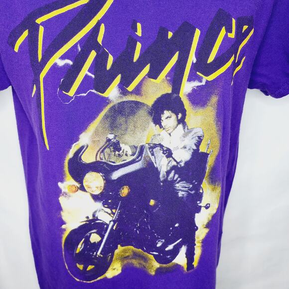 Prince Purple Women's Short Sleeve T-Shirt Prince on a Motorcycle Small - Picture 3 of 7